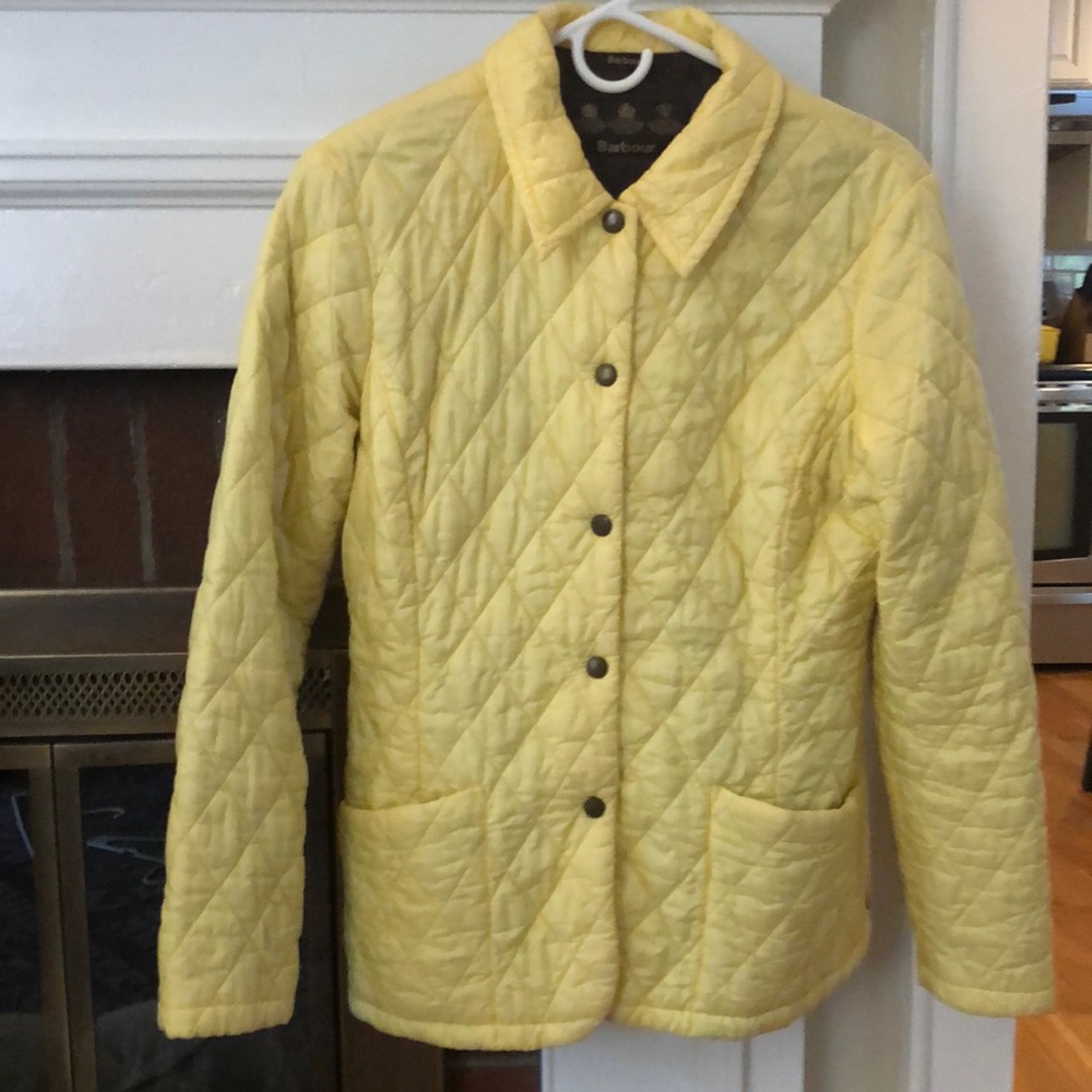 Barbour women’s small lightweight down button up coat